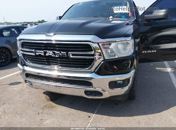 1C6RRFFG2KN911464 2019 RAM 1500 Черный Вид спереди