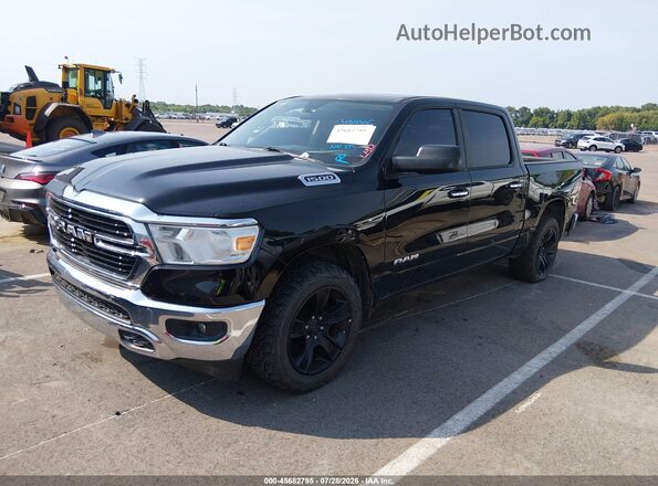 1C6RRFFG2KN911464 2019 RAM 1500 Черный Передняя левая четверть