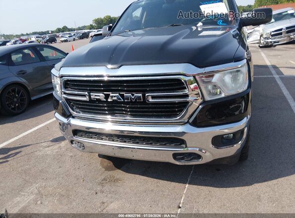 1C6RRFFG2KN911464 2019 RAM 1500 Черный Вид щитка приборов