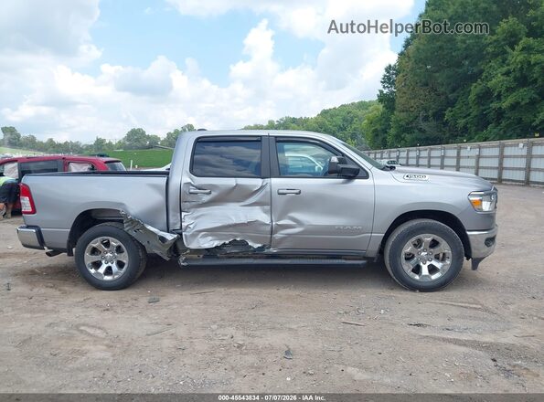 1C6RRFFG2MN782080 2021 RAM 1500 Silver Rear interior view