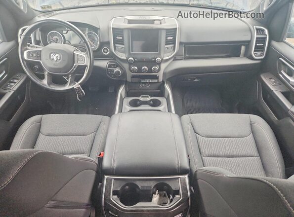 1C6RRFFG2NN417593 2022 RAM 1500 Blue Вид панелі приладів