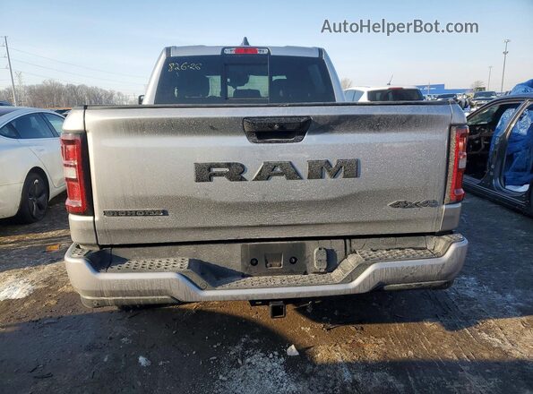 1C6RRFFG5SN721965 2025 RAM 1500 Silver Вид ззаду