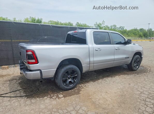 1C6RRFFG6MN588295 2021 RAM 1500 Silver Trasero derecho