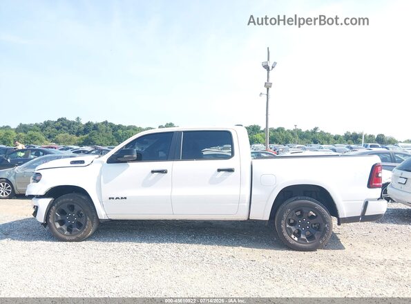 1C6RRFFG6SN570330 2025 RAM 1500 White 360 interior view