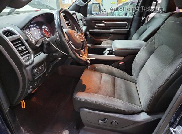 1C6RRFFG7KN767197 2019 RAM 1500 Blue წინა სალონის ხედი