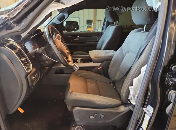 1C6RRFFG7KN830041 2019 RAM 1500 Black Vista interior delantera