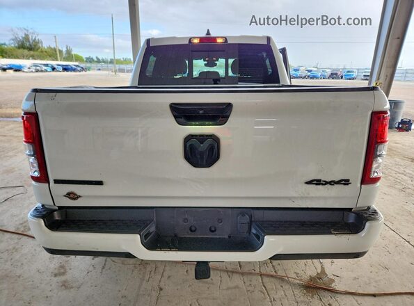 1C6RRFFG8PN701331 2023 RAM 1500 White Հետևի տեսք