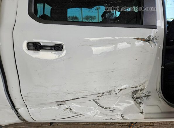 1C6RRFFG8PN701331 2023 RAM 1500 White Հետևի նստատեղերի տեսք