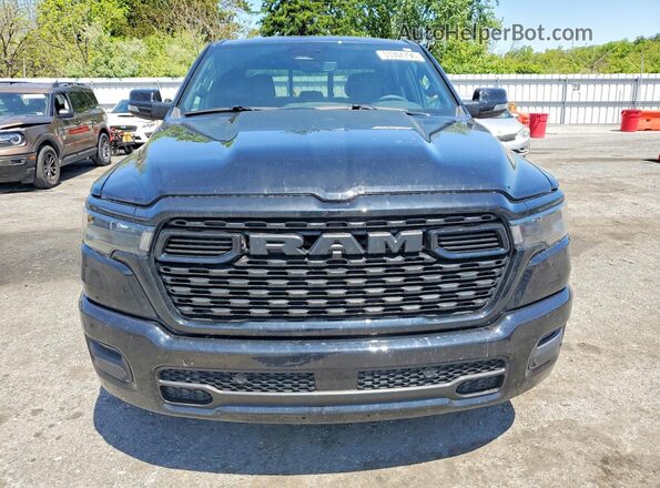 1C6RRFFGXSN193940 2025 RAM 1500 Black Widok z przodu