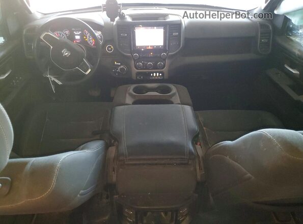 1C6RRFGG0SN161433 2025 RAM 1500 White Widok deski rozdzielczej