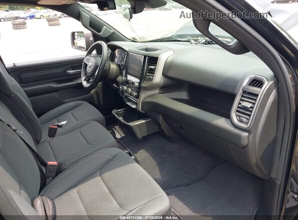 1C6RRFGG1SN698036 2025 RAM 1500 Black Vista interior delantera