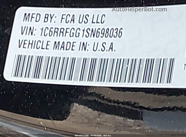 1C6RRFGG1SN698036 2025 RAM 1500 Black Vista del compartimento del motor