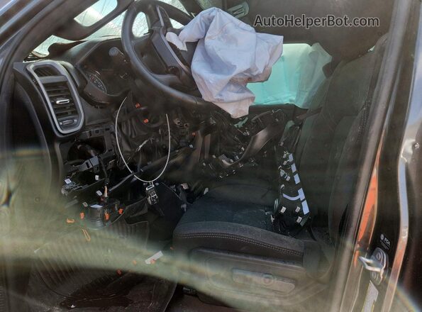 1C6RRFGG2RN189759 2024 RAM 1500 Charcoal Вид салону спереду