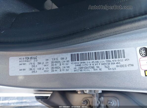 1C6RRFHG5KN757085 2019 RAM 1500 Silver Շարժիչի բաժամունքի տեսք