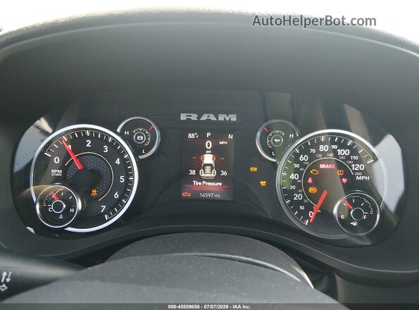 1C6SRECG1SN616016 2025 RAM 1500 Black Вид задніх сидінь