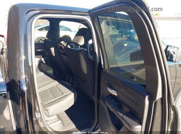 1C6SRECG6TN359985 2026 RAM 1500 Black VIN კოდის სტიკერის ხედი