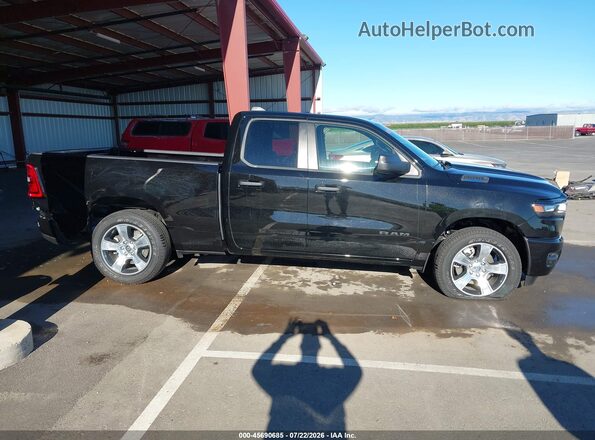 1C6SRECG6TN359985 2026 RAM 1500 Black უკანა სალონის ხედი