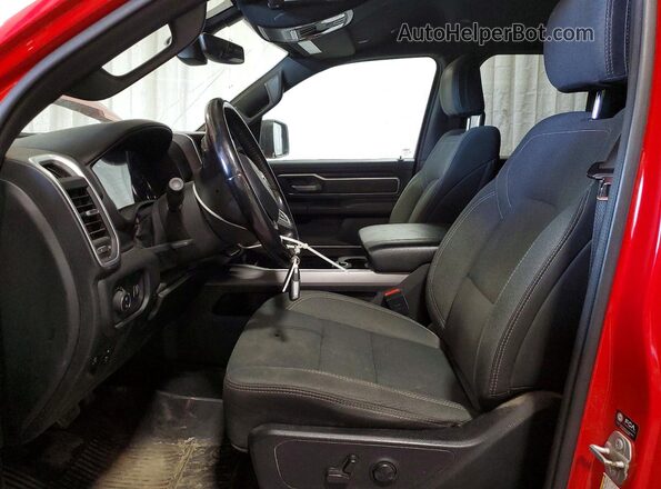 1C6SRFBT0NN146022 2022 RAM 1500 Red Вид салону спереду