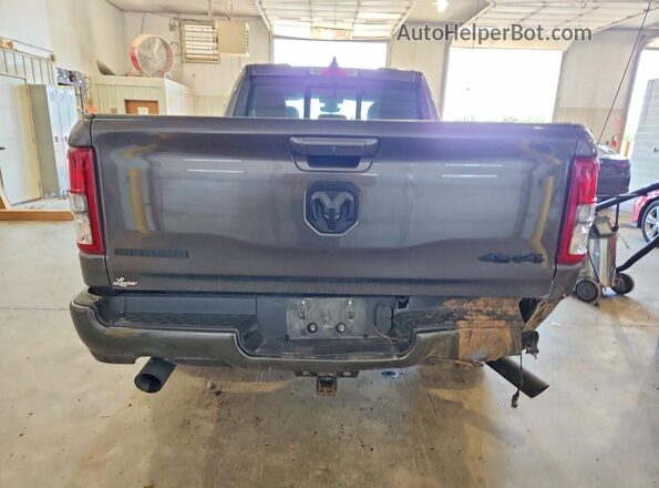 1C6SRFBT1MN823058 2021 RAM 1500 Gray უკანა ხედი