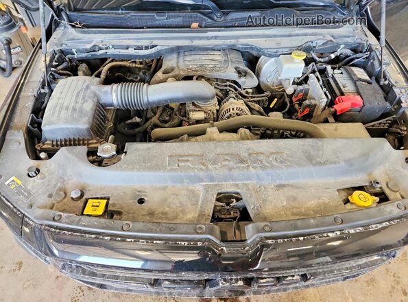 1C6SRFBT1MN823058 2021 RAM 1500 Gray უკანა სალონის ხედი