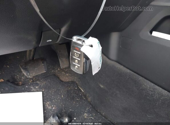 1C6SRFBT3NN154647 2022 RAM 1500 Черный Вид панели приборов
