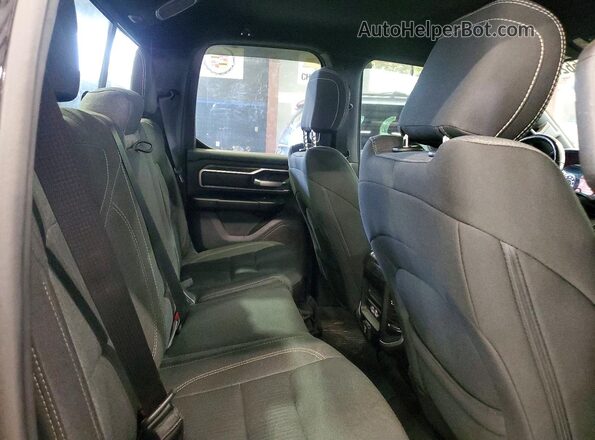 1C6SRFBT6LN359795 2020 RAM 1500 Black უკანა სავარძლების ხედი