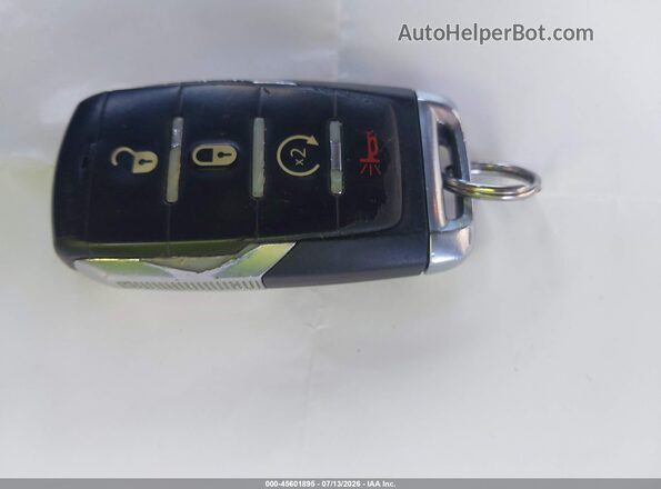 1C6SRFBT7MN688121 2021 RAM 1500 Gray Widok deski rozdzielczej