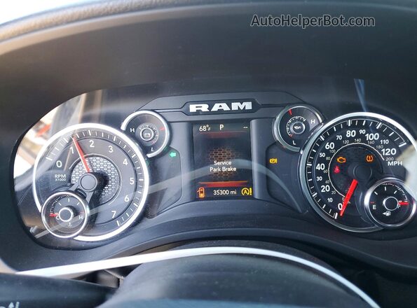 1C6SRFBT7PN584541 2023 RAM 1500 White ხელსაწყოთა პანელის ხედი