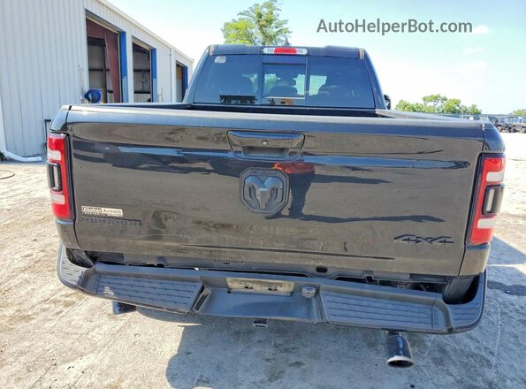 1C6SRFBT8KN736237 2019 RAM 1500 Черный Вид сзади