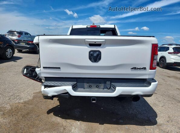1C6SRFBT8NN118615 2022 RAM 1500 Белый Вид сзади