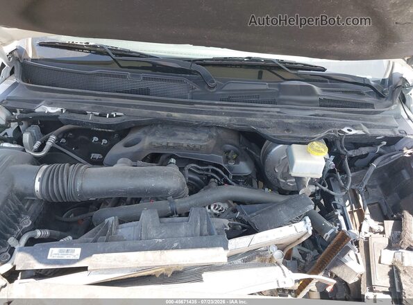 1C6SRFBT8NN134071 2022 RAM 1500 White Հետևի տեսք