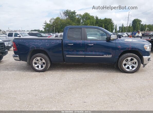 1C6SRFBTXKN800021 2019 RAM 1500 Dark Blue Вид задней части салона