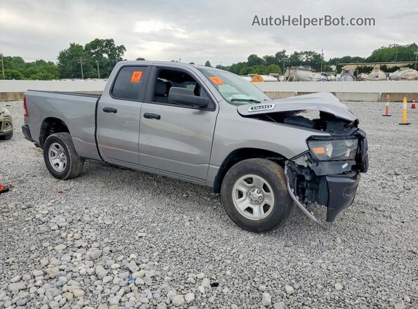 1C6SRFCTXRN213567 2024 RAM 1500 Silver Delantero derecho