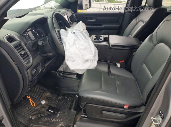 1C6SRFCTXRN213567 2024 RAM 1500 Silver Vista interior delantera