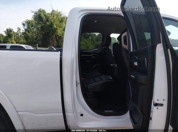 1C6SRFDT2LN227484 2020 RAM 1500 White VIN կոդի պիտակի տեսք