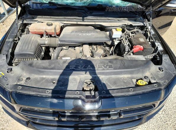 1C6SRFFM9NN374989 2022 RAM 1500 Black Vista interior trasera