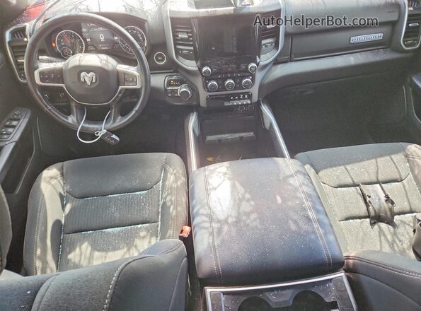1C6SRFFM9NN374989 2022 RAM 1500 Black Vista del salpicadero
