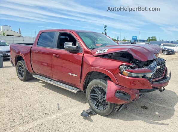 1C6SRFFP0SN553329 2025 RAM 1500 Burgundy Przód prawy