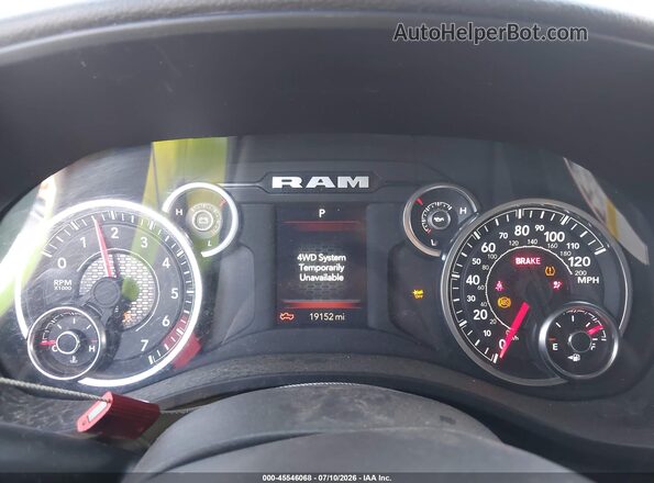1C6SRFFP1SN540511 2025 RAM 1500 Red Вид задніх сидінь