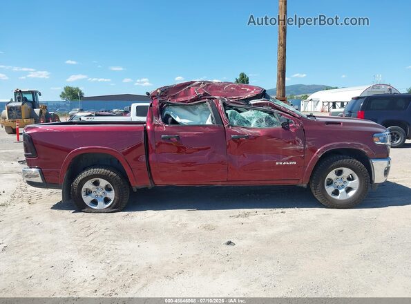 1C6SRFFP1SN540511 2025 RAM 1500 Red Вид задньої частини салону