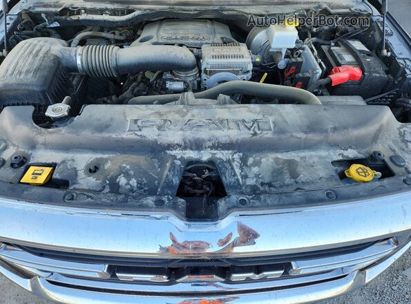 1C6SRFFT0MN664236 2021 RAM 1500 Black Vista interior trasera