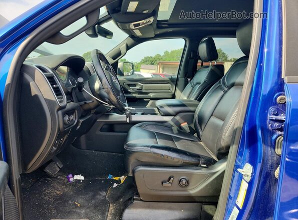 1C6SRFFT1KN872932 2019 RAM 1500 Blue Widok wnętrza z przodu