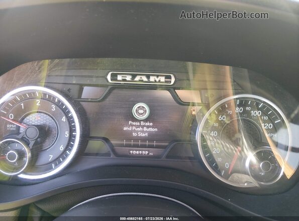 1C6SRFFT1LN409612 2020 RAM 1500 Blue Rear seats view
