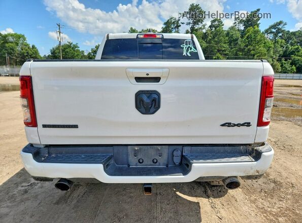 1C6SRFFT1MN555655 2021 RAM 1500 White Rear view