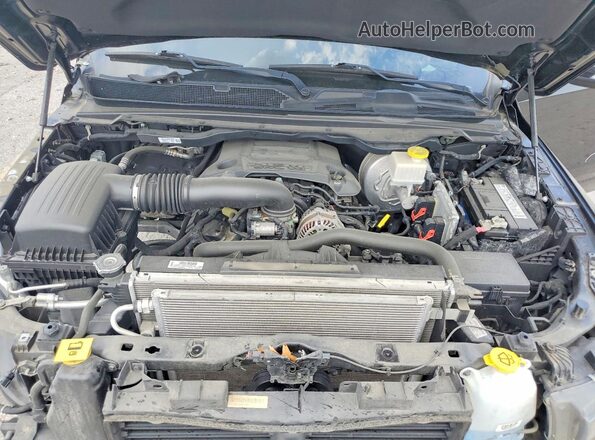 1C6SRFFT2LN105236 2020 RAM 1500 Black უკანა სალონის ხედი