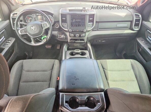 1C6SRFFT2LN114552 2020 RAM 1500 Burgundy Dashboard view