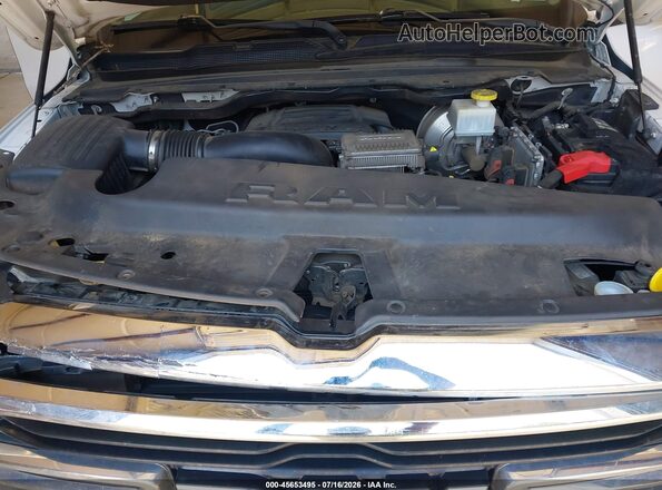 1C6SRFFT2LN389726 2020 RAM 1500 Белый Вид сзади