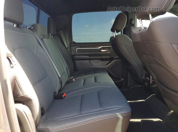 1C6SRFFT2MN598918 2021 RAM 1500 Серый Вид задних сидений