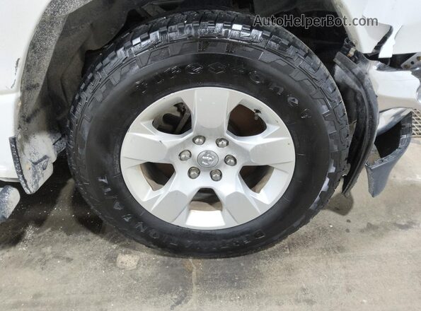 1C6SRFFT2MN610453 2021 RAM 1500 White 