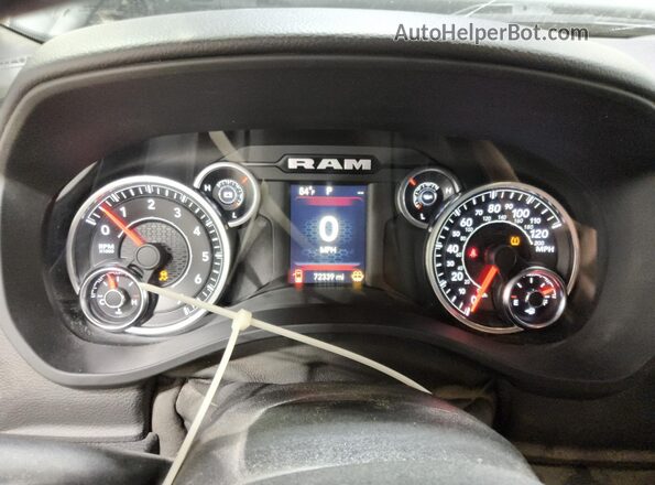 1C6SRFFT2MN610453 2021 RAM 1500 White 